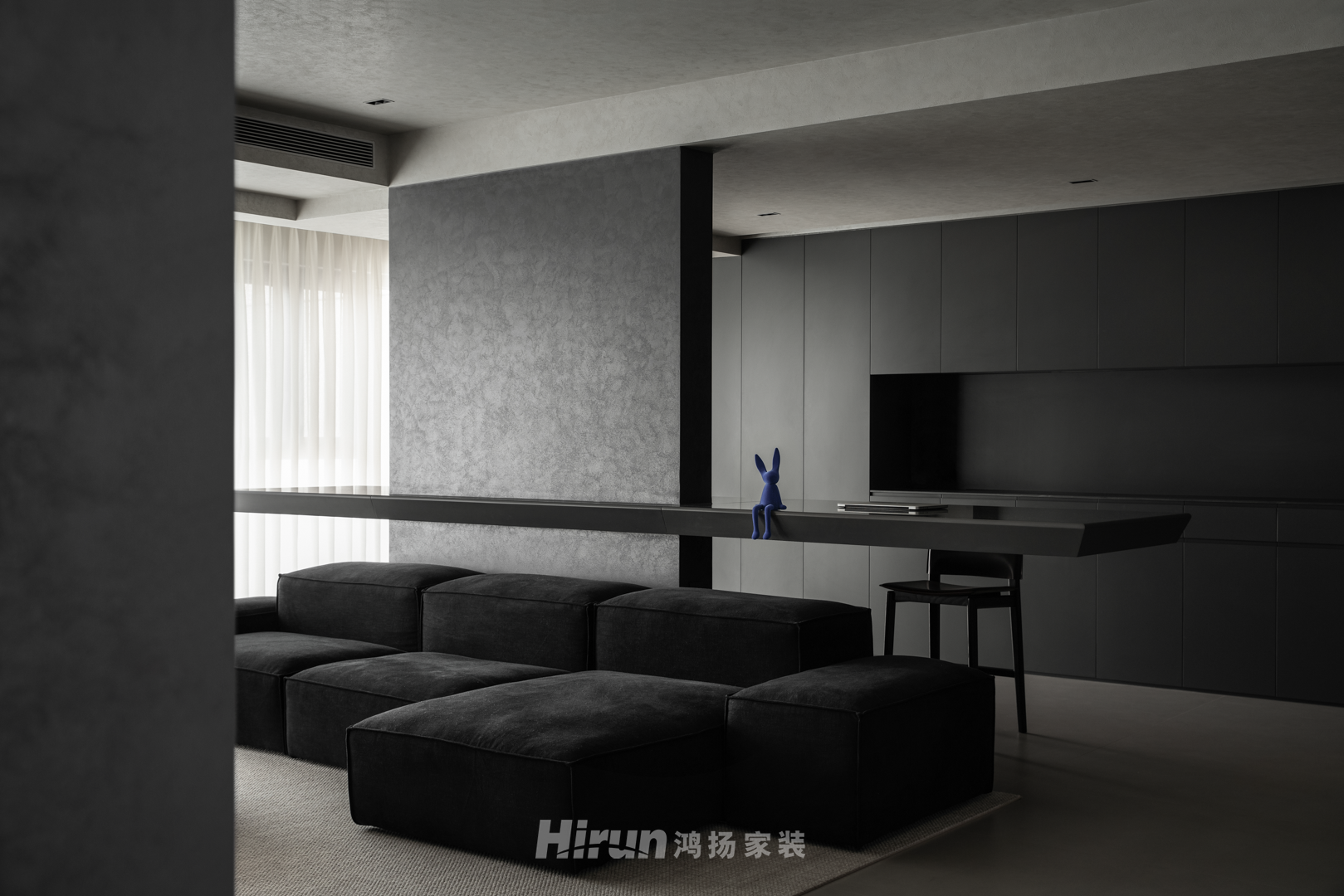 180㎡龍湖春江天耀：用內(nèi)斂的配色設(shè)計(jì)，勾勒一個(gè)不被定義的家